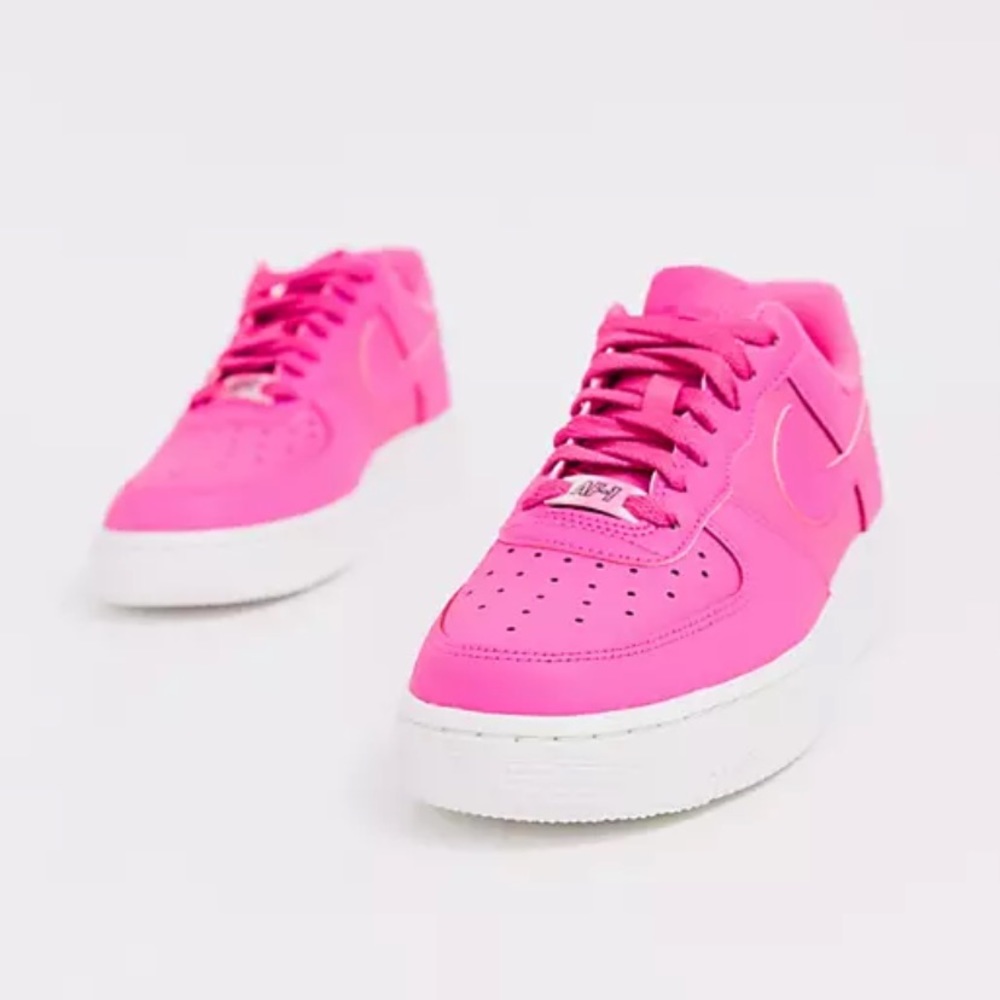 RARE pink af1’s